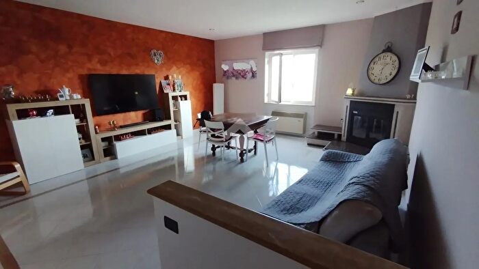 Appartamento quadrilocale in vendita in Loc Mirteti, San Vittore Del Lazio