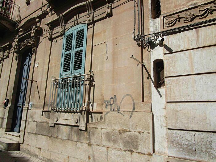 Appartamento trilocale in vendita in Ragusa