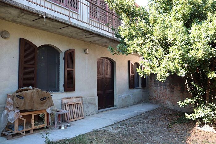 Casa con 5 locali in vendita in Valdivilla Santo Stefano Belbo Cuneo, Santo Stefano Belbo
