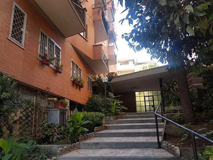 Appartamento monolocale in vendita in Via Nomentana, Roma