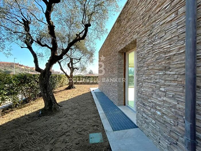 Casa con 5 locali in vendita in Via Trevisago, Soiano Del Lago