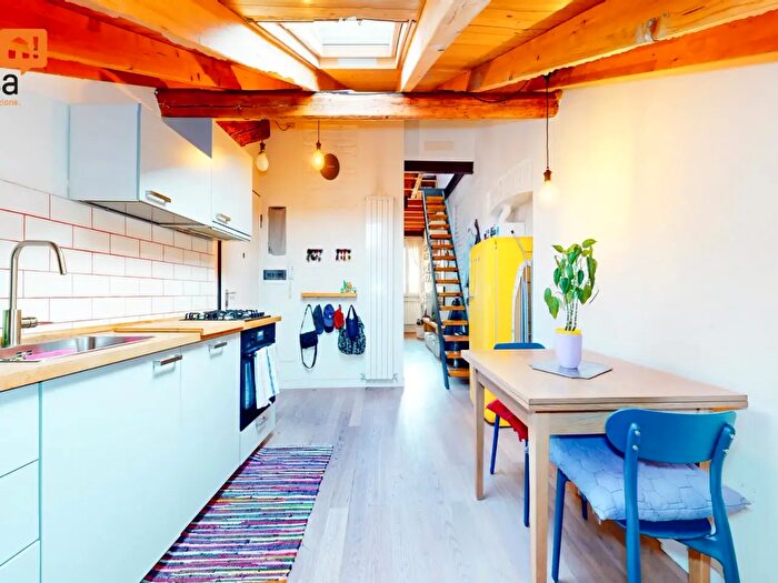 Casa trilocale in vendita in Via Crespi, Milano