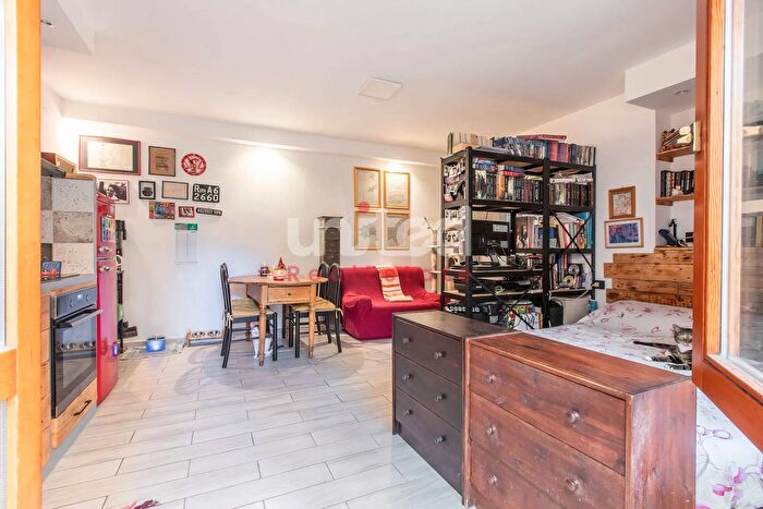 Appartamento monolocale in vendita in Via Francesco Suriano, Roma