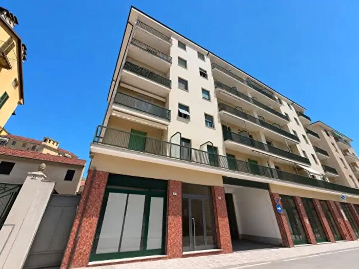 Appartamento bilocale in vendita in Via Angela Casagrande, Acqui Terme