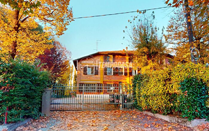 Appartamento trilocale in vendita in Via Giuseppe Mazzini, Zola Predosa