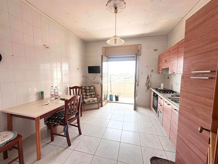 Appartamento bilocale in vendita in Via Mattia Preti, Casoria