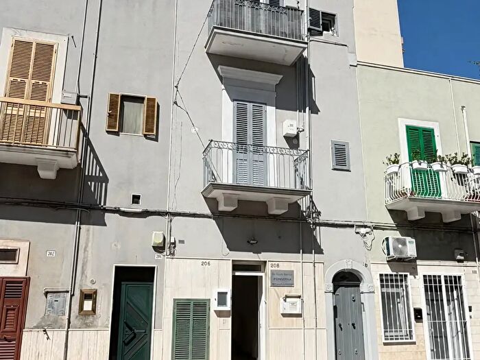 Appartamento bilocale in vendita in Via Bixio, Monopoli