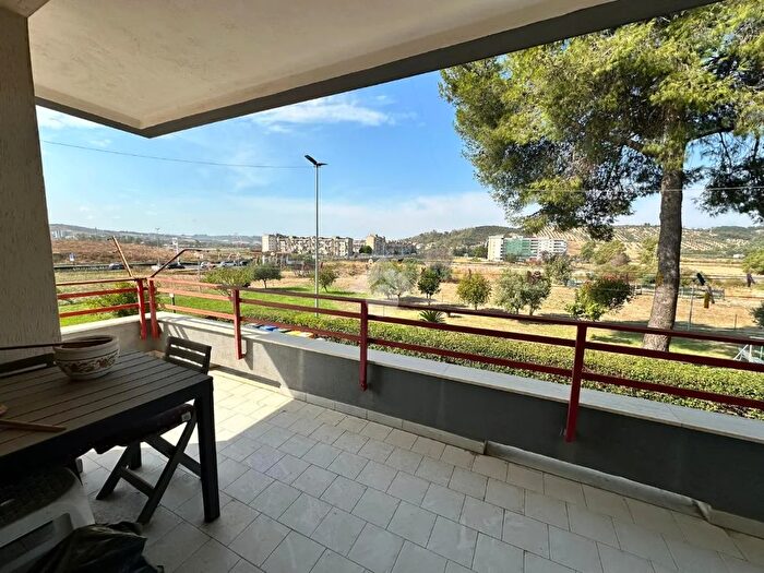 Appartamento quadrilocale in vendita in Via Pegolesi, Crotone