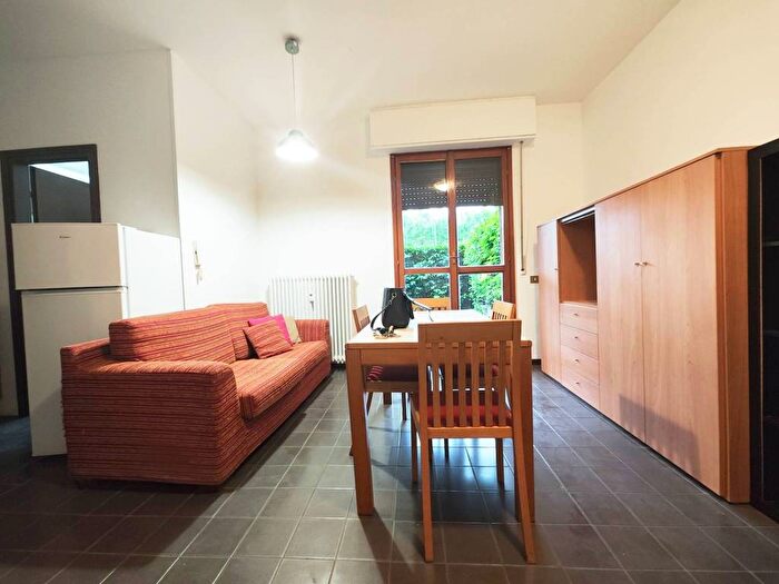Appartamento monolocale in affitto in Via Burago, Vimercate Sud, Vimercate