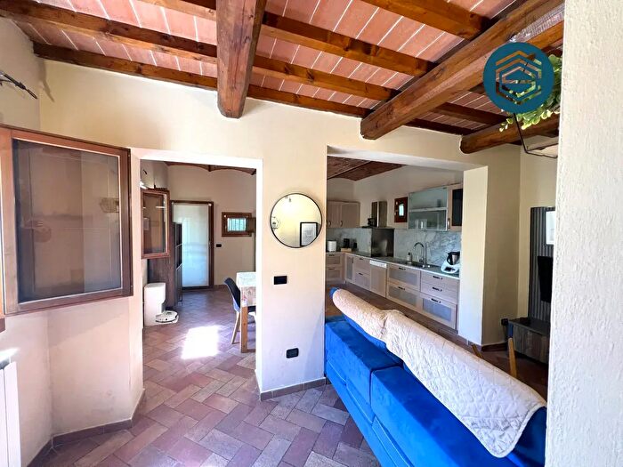 Casa trilocale in vendita in Via dellOncino, Campi Bisenzio