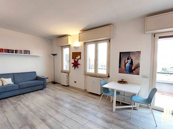 Appartamento monolocale in affitto in Via Bolzano, Rovereto, Milano