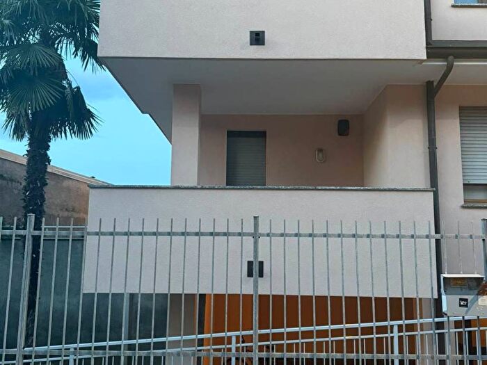 Appartamento monolocale in affitto in San Martino, Legnano