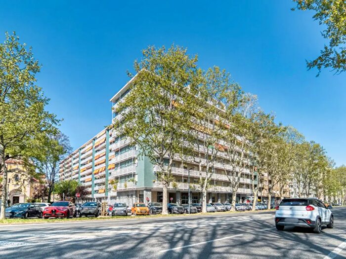 Appartamento quadrilocale in vendita in CSo Francia, Torino