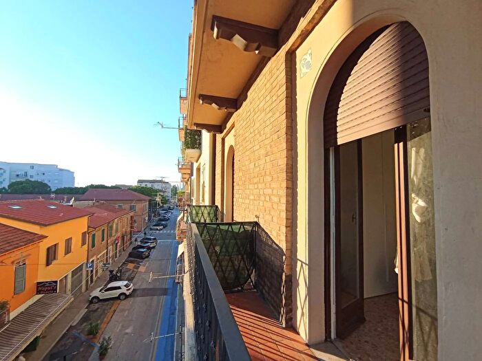 Appartamento trilocale in vendita in Indirizzo Via Nino Bixio, Falconara Marittima