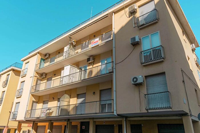 Appartamento con 5 locali in vendita in Via Gaeta, Lentini