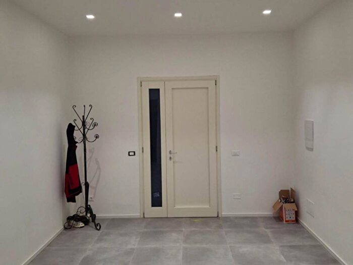 Appartamento con 6 locali in affitto in Via Fratelli Cairoli, Spicchiosovigliana, Vinci