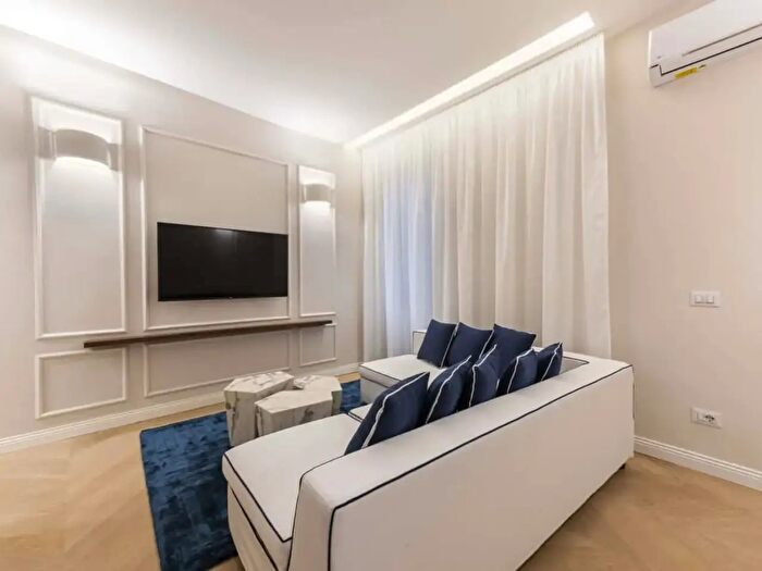 Appartamento monolocale in affitto in Firenze