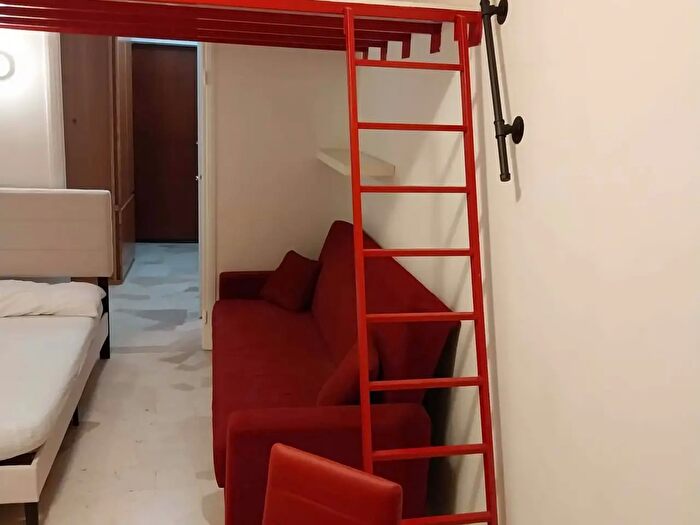 Appartamento monolocale in affitto in Via Giuseppe Meda, Milano