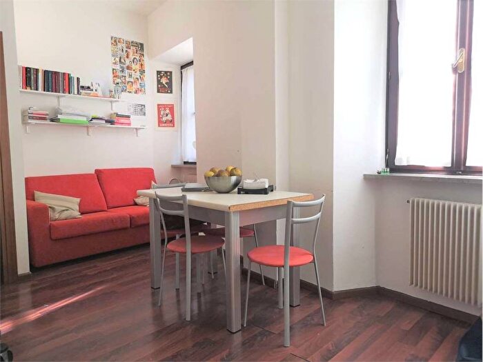Appartamento bilocale in affitto in via Mazzini, Centro Storico, Trento