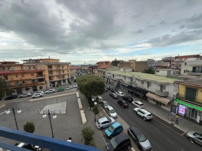 Appartamento quadrilocale in affitto in Via Fratelli Rosselli, Qualiano