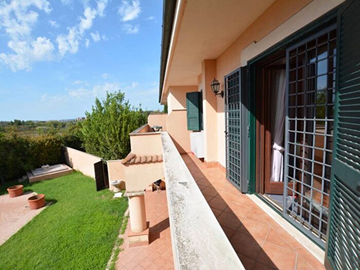 Appartamento bilocale in affitto in Via Cesare Bazzani, Tor de Cenci, Roma