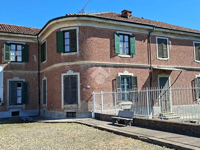 Appartamento trilocale in affitto in Piazza San Giuseppe Cottolengo, Verolengo