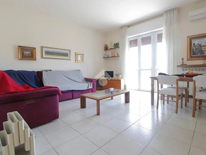 Appartamento trilocale in vendita in Via Don Giovanni Battista Riva, San Vittore Olona