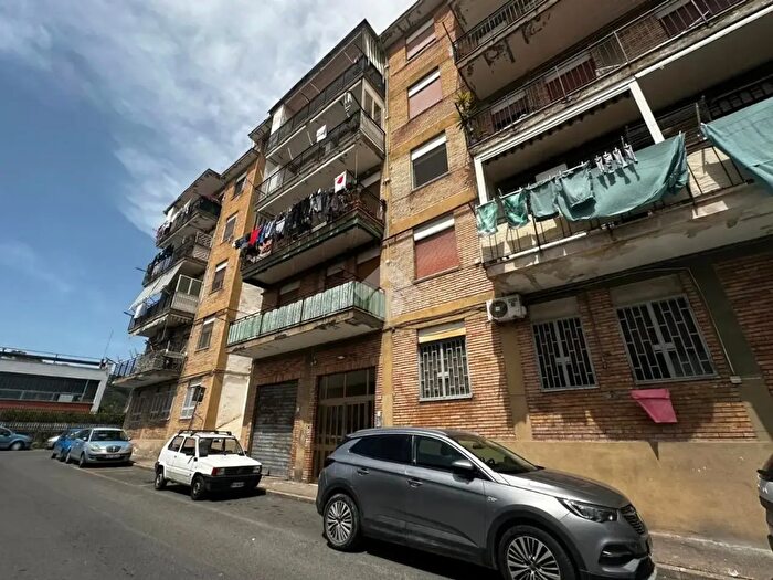 Appartamento bilocale in vendita in I Trav Pisciarelli, Napoli
