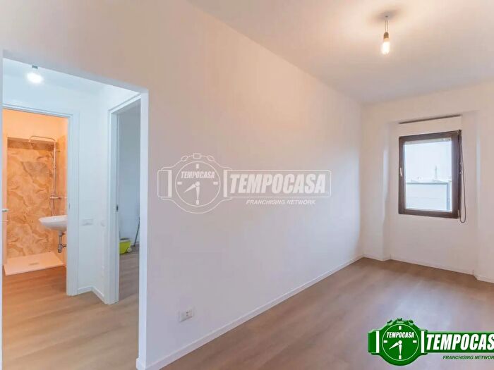 Appartamento monolocale in vendita in Via Brughiera, Bareggio