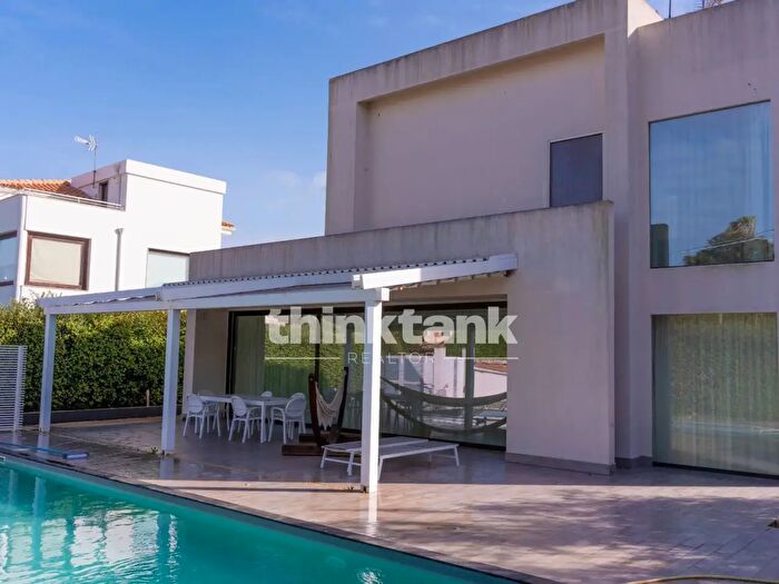 Casa con 7 locali in vendita in Via dei Cigni, Siracusa