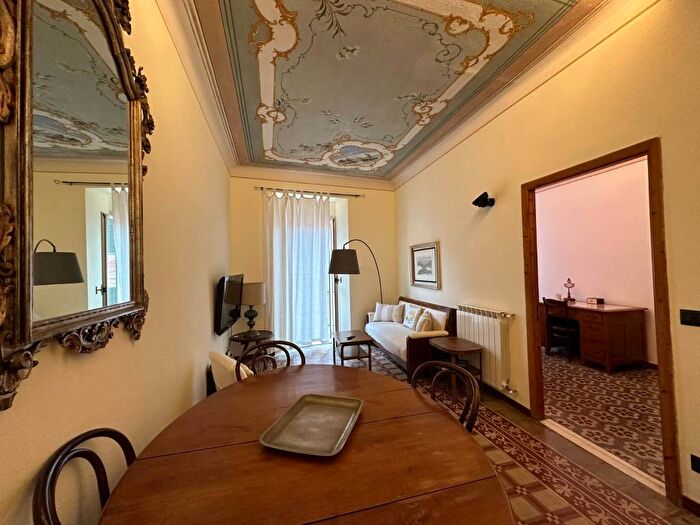 Appartamento con 6 locali in affitto in Centro, Sestri Levante