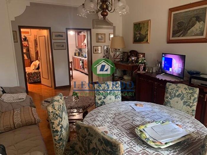 Appartamento con 5 locali in vendita in Montecatini Terme