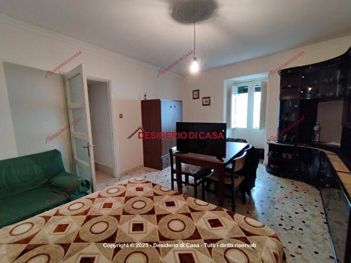 Casa con 6 locali in vendita in Via Vittorio Emanuele II, Gangi