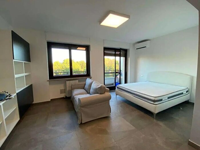 Appartamento monolocale in affitto in Via Monte Penice, Rozzano