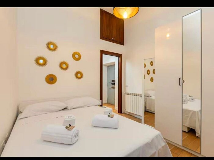 Appartamento bilocale in affitto in Via di Monte del Gallo, Gregorio VII Piccolomini, Roma