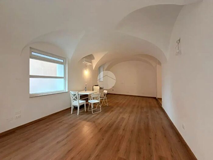 Appartamento trilocale in vendita in Via Trento, Toscolano Maderno