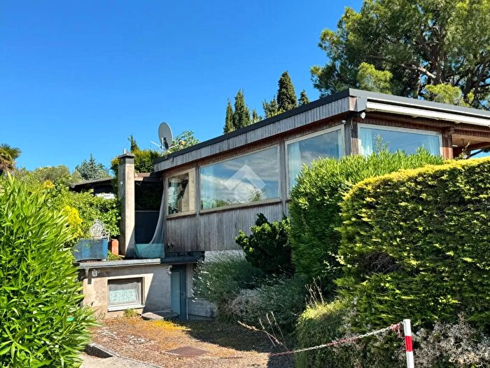 Casa trilocale in vendita in Via Castagnari, Costermano