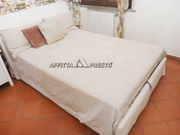 Casa con 5 locali in affitto in Via Girolamo Rossi, Centro Storico, Ravenna