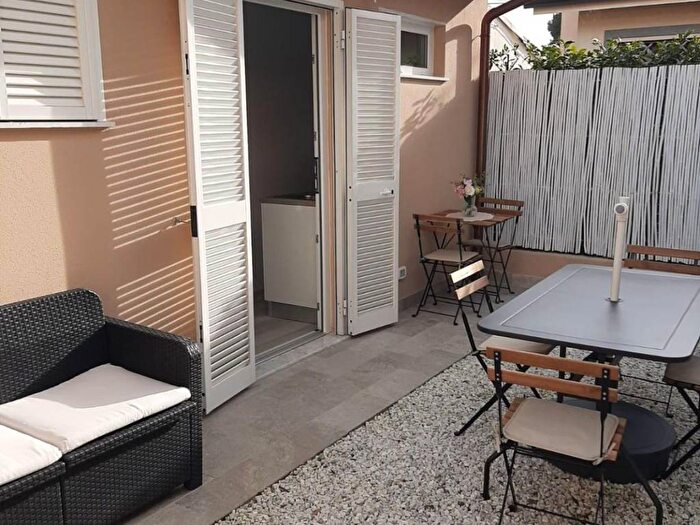 Casa trilocale in affitto in Via Giovanni Cimabue, Pietrasanta