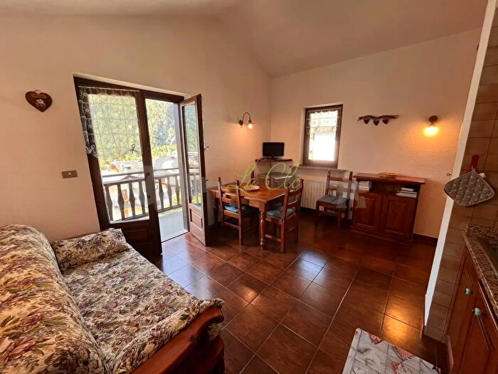 Appartamento bilocale in affitto in Morgex