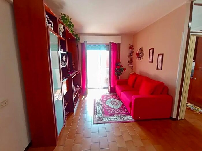 Appartamento trilocale in vendita in Via Giovanni Bamfi, Caravaggio