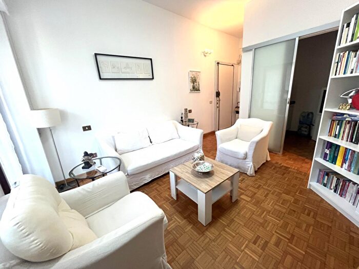 Appartamento bilocale in affitto in Via a Fleming, Roma