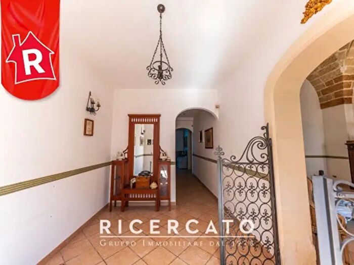 Appartamento con 6 locali in vendita in Via Santa Maria, Squinzano