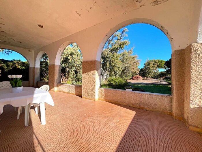 Casa quadrilocale in vendita in Via su Caugheddu, San Vero Milis