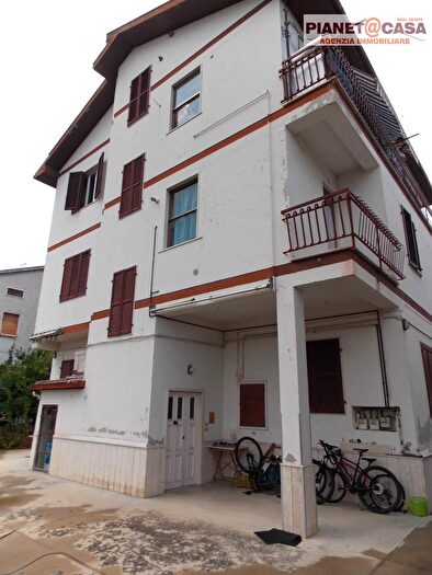 Appartamento quadrilocale in vendita in Via Monte dei Fiori, Castel Di Lama