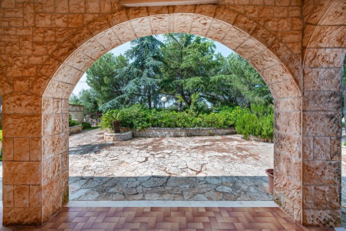 Casa quadrilocale in vendita in Contrada Pagliericci, Monopoli