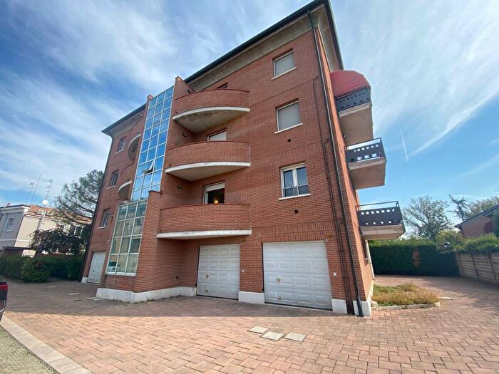Appartamento con 5 locali in affitto in Via Bologna, San Martino, Ferrara