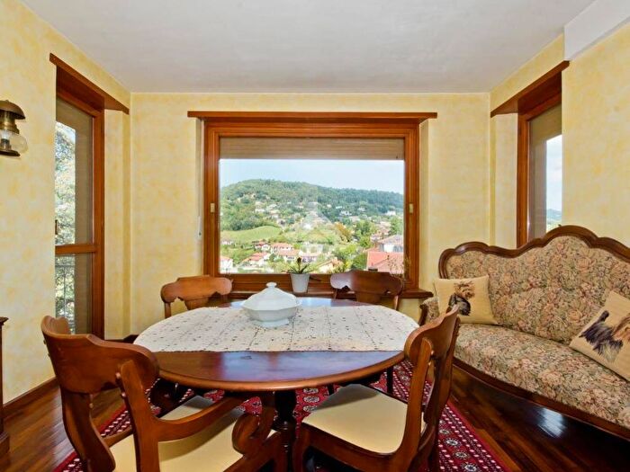 Appartamento con 6 locali in affitto in Via Costi, Pecetto Torinese