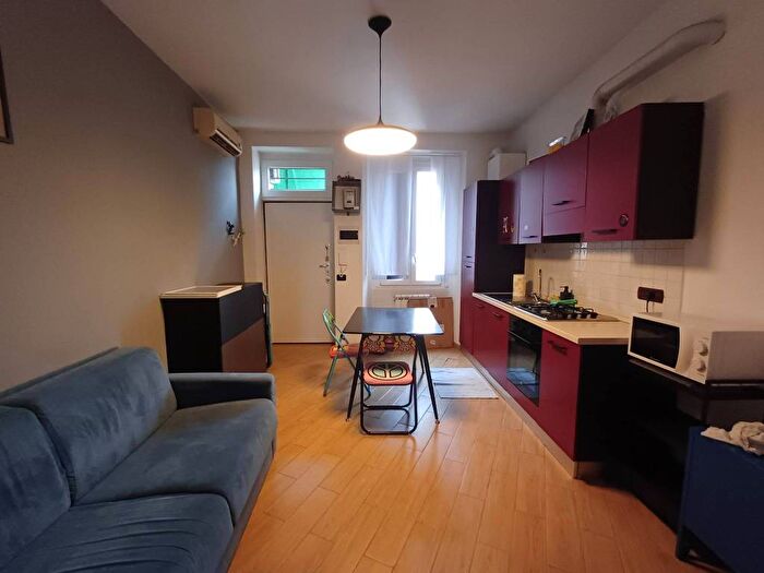 Appartamento bilocale in affitto in Via Marco Aurelio, Rovereto, Milano