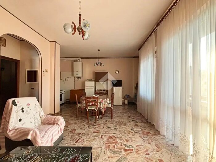 Appartamento trilocale in vendita in Via Ss, Vasto